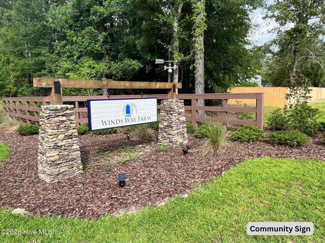 830 Winds Way, Aberdeen, NC 28315