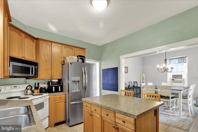 127 CHURCH AVE, Ephrata, PA 17522