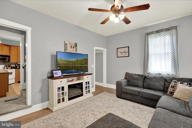127 CHURCH AVE, Ephrata, PA 17522