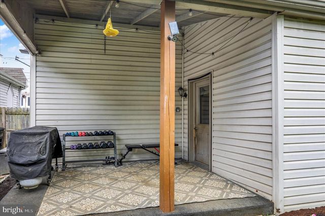 127 CHURCH AVE, Ephrata, PA 17522