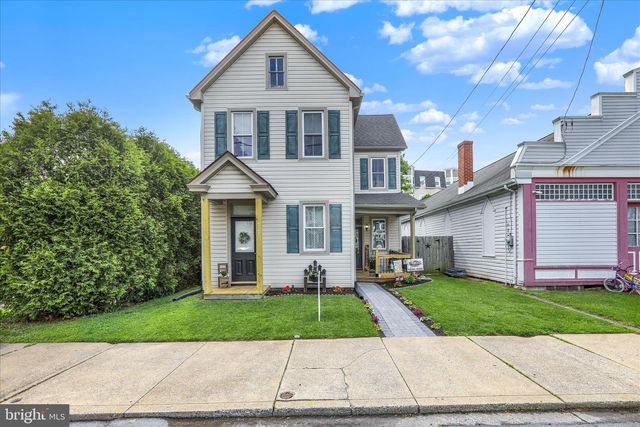 127 CHURCH AVE, Ephrata, PA 17522