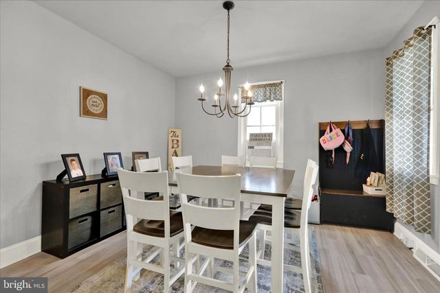 127 CHURCH AVE, Ephrata, PA 17522
