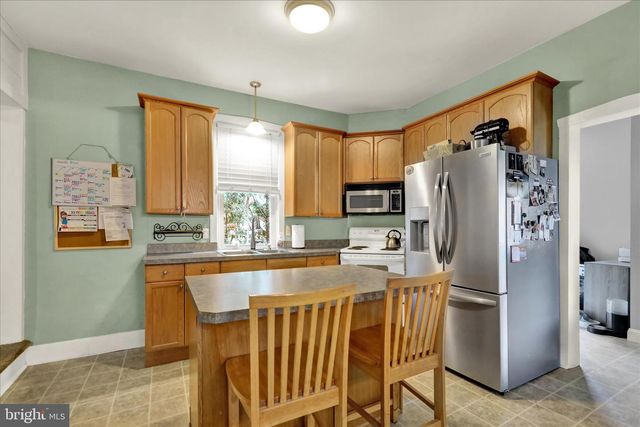 127 CHURCH AVE, Ephrata, PA 17522