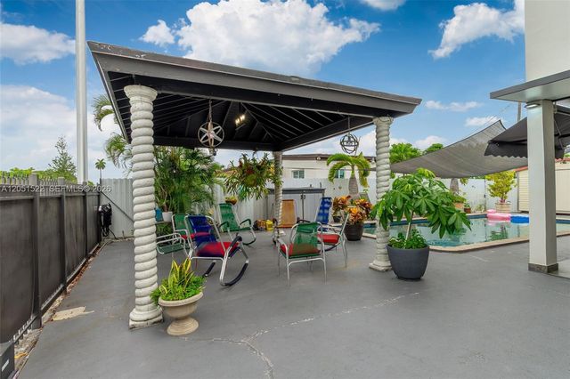 6320 E 4th Avenue, Hialeah, FL 33013