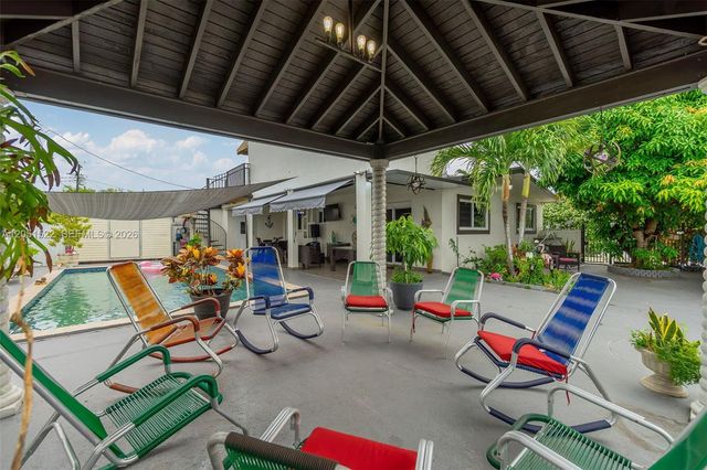 6320 E 4th Avenue, Hialeah, FL 33013
