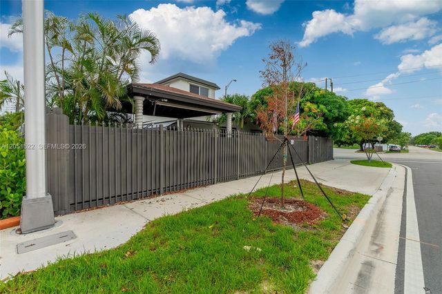 6320 E 4th Avenue, Hialeah, FL 33013