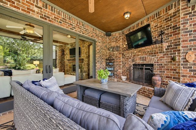 1407 Long And Winding Road, Mansfield, TX 76063