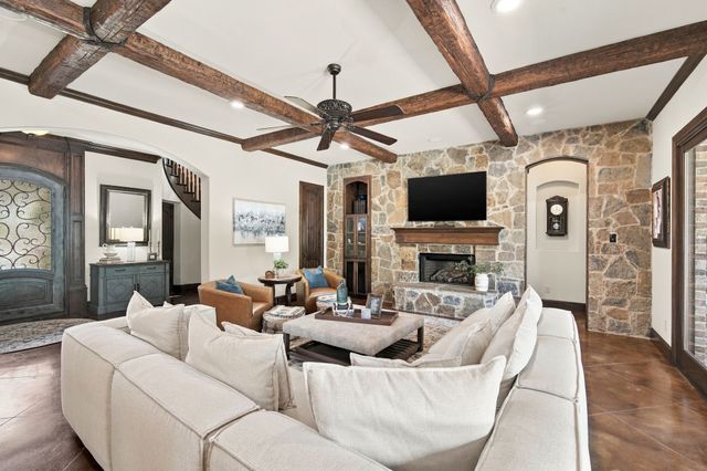 1407 Long And Winding Road, Mansfield, TX 76063