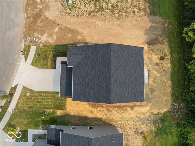 1041 Fuller Lane, Shelbyville, IN 46176