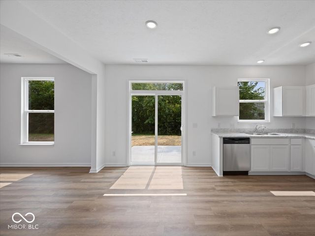 1041 Fuller Lane, Shelbyville, IN 46176