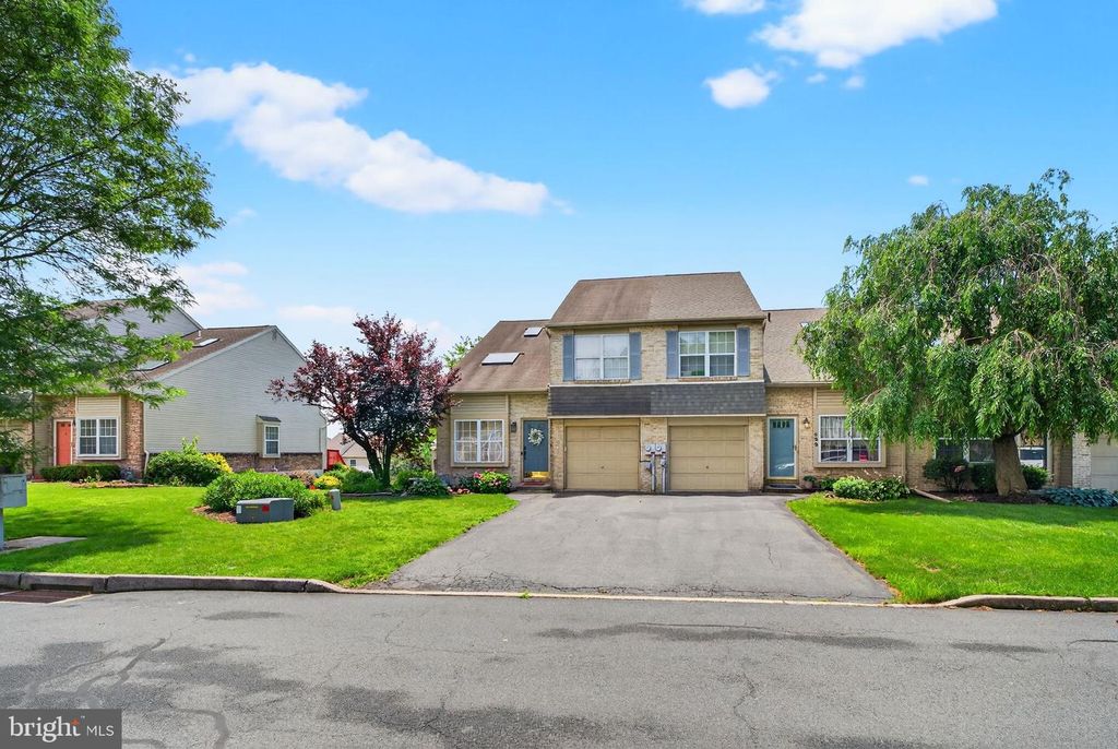 520 WILD MINT LN, Allentown, PA 18104