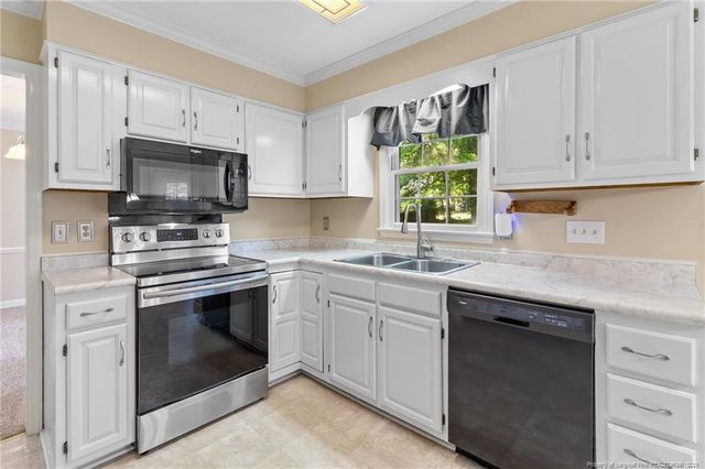 5821 Waldwick Road, Fayetteville, NC 28311