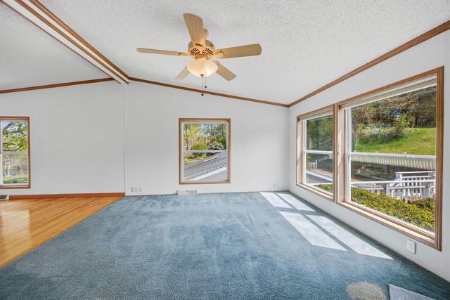 W8919 Ripley ROAD, Cambridge, WI 53523