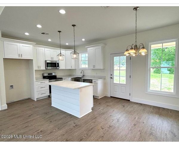 3695 Rocky Hill Dedeaux Road, Kiln, MS 39556