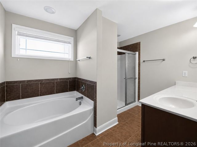 5216 Debut Avenue, Hope Mills, NC 28348