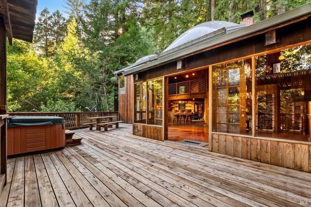 2081 Joy Rd, Occidental, CA 95465