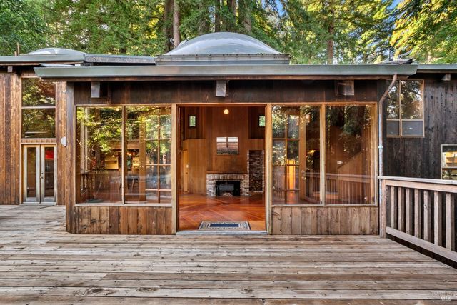 2081 Joy Rd, Occidental, CA 95465