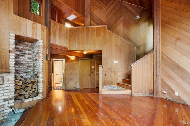 2081 Joy Rd, Occidental, CA 95465