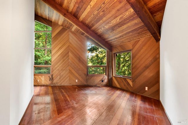 2081 Joy Rd, Occidental, CA 95465