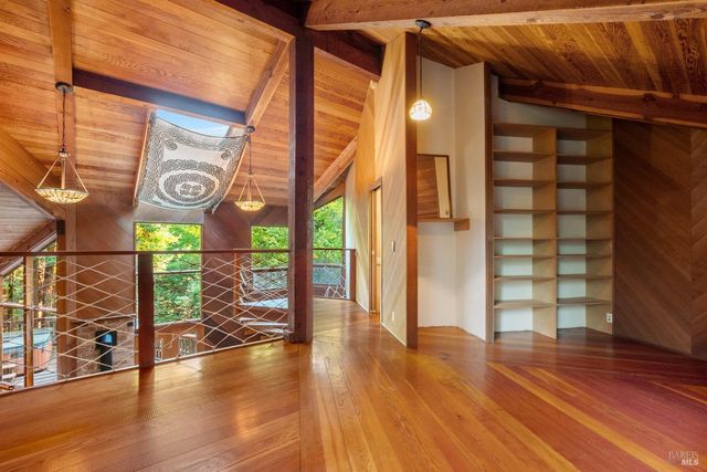 2081 Joy Rd, Occidental, CA 95465