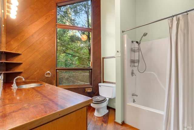 2081 Joy Rd, Occidental, CA 95465