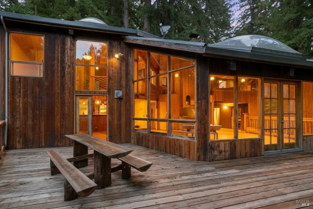 2081 Joy Rd, Occidental, CA 95465