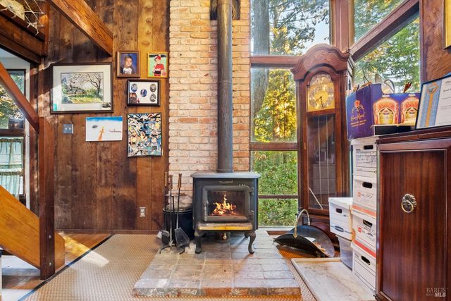 2081 Joy Rd, Occidental, CA 95465