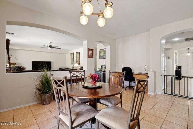 10410 W EDGEMONT Drive, Avondale, AZ 85392