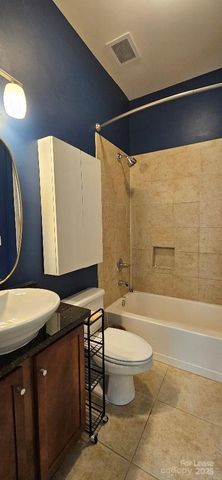 3243 Noda Boulevard, Charlotte, NC 28205