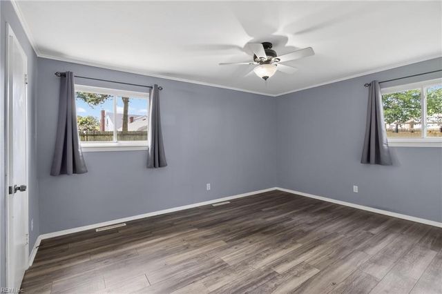 300 Eastwood CIR, Virginia Beach, VA 23454