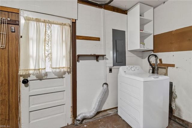 300 Eastwood CIR, Virginia Beach, VA 23454