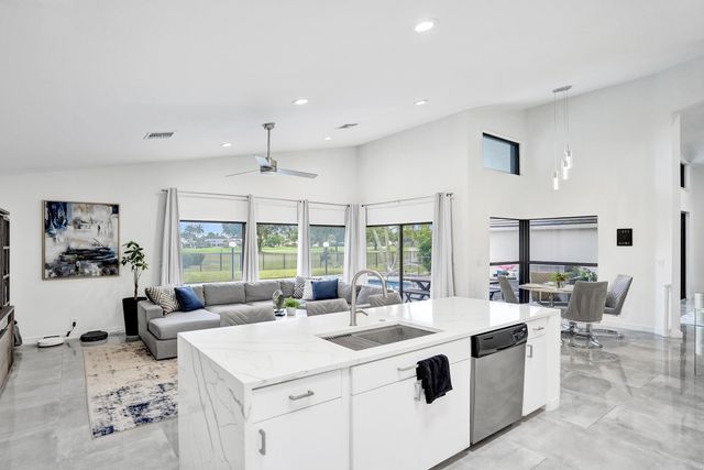 10875 Boca Woods Lane, Boca Raton, FL 33428