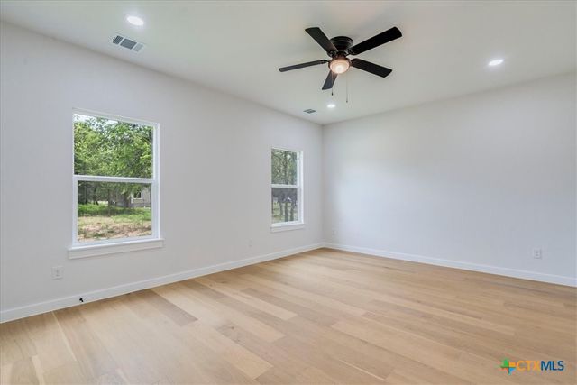 107 Keahi Court, Bastrop, TX 78602