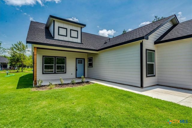 107 Keahi Court, Bastrop, TX 78602