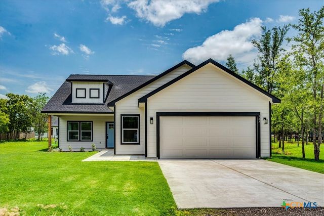 107 Keahi Court, Bastrop, TX 78602