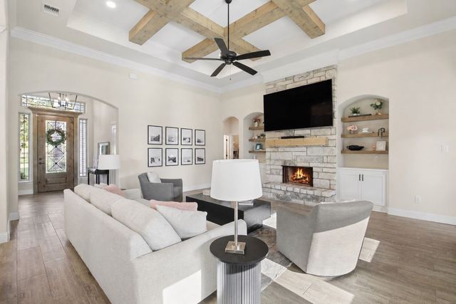 1109 Gonzollas Road, Springtown, TX 76082
