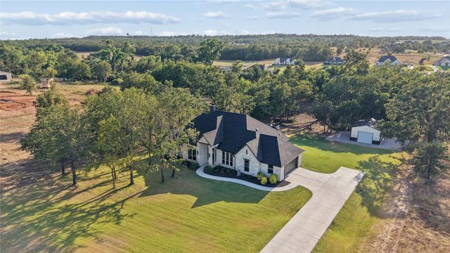 1109 Gonzollas Road, Springtown, TX 76082