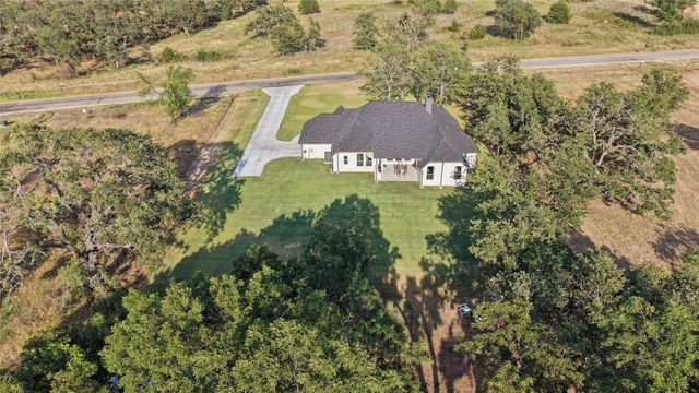 1109 Gonzollas Road, Springtown, TX 76082