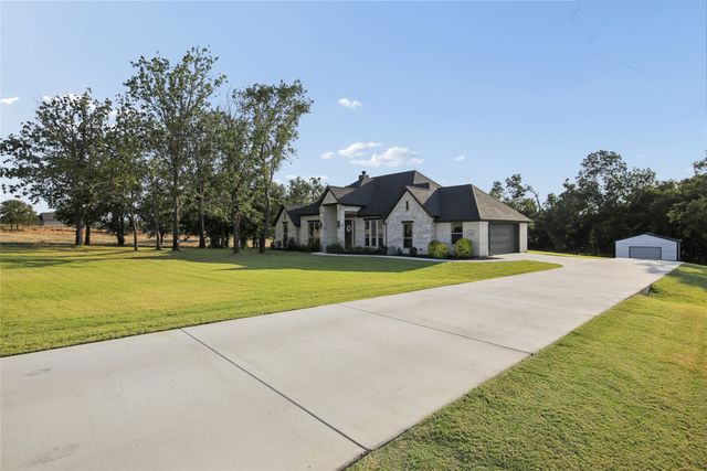 1109 Gonzollas Road, Springtown, TX 76082