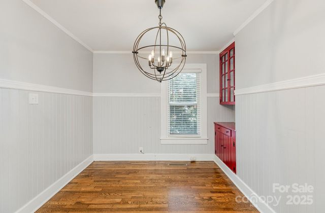 515 S Ashe Avenue, Newton, NC 28658