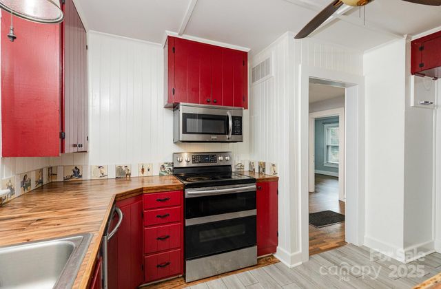 515 S Ashe Avenue, Newton, NC 28658