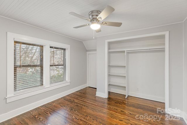 515 S Ashe Avenue, Newton, NC 28658