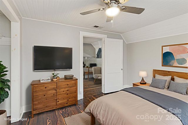 515 S Ashe Avenue, Newton, NC 28658