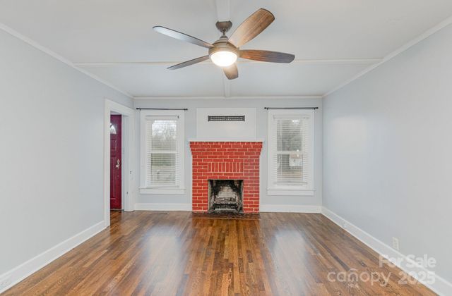 515 S Ashe Avenue, Newton, NC 28658