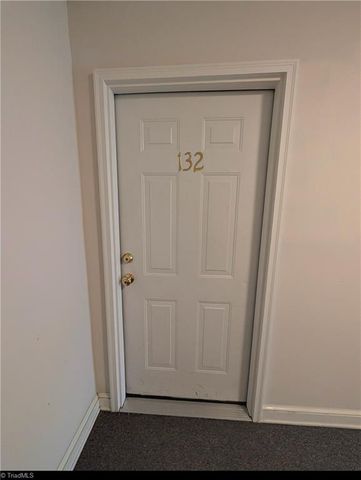 132 Rivertree Lane, Winston-salem, NC 27103