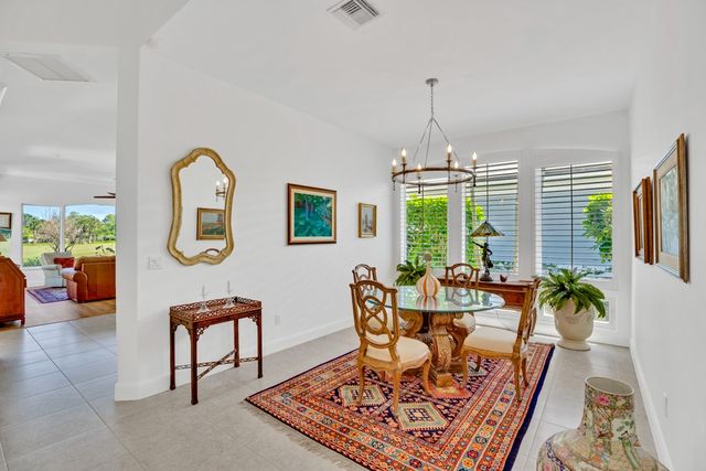 880 Saint James Lane, Vero Beach, FL 32967