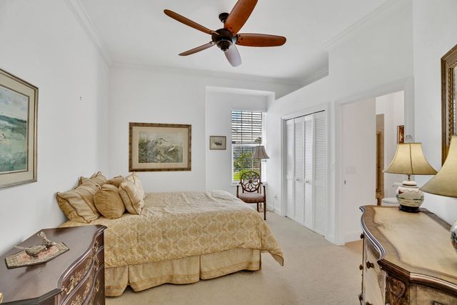 880 Saint James Lane, Vero Beach, FL 32967