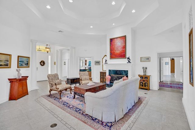 880 Saint James Lane, Vero Beach, FL 32967