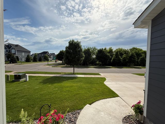 3145 132nd Avenue NE, Blaine, MN 55449