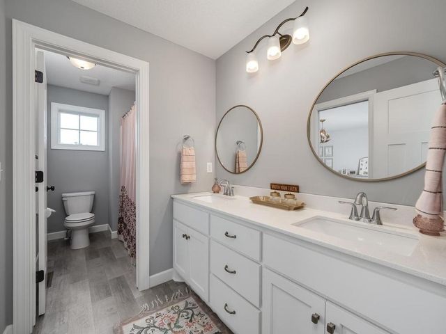 3145 132nd Avenue NE, Blaine, MN 55449